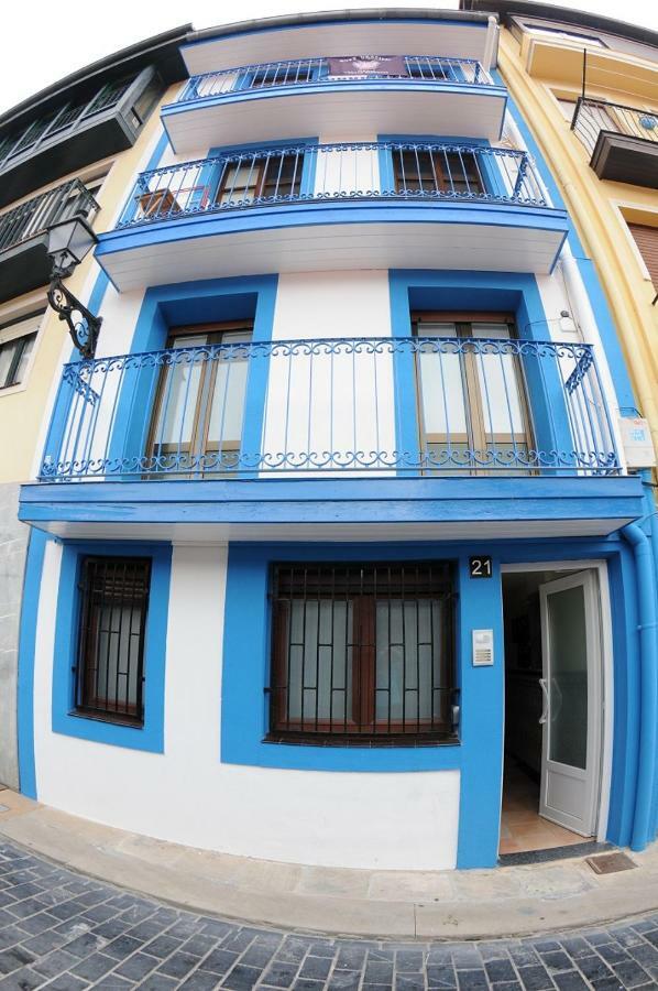 Apartamntos Urdaibai 3 بيرميو المظهر الخارجي الصورة