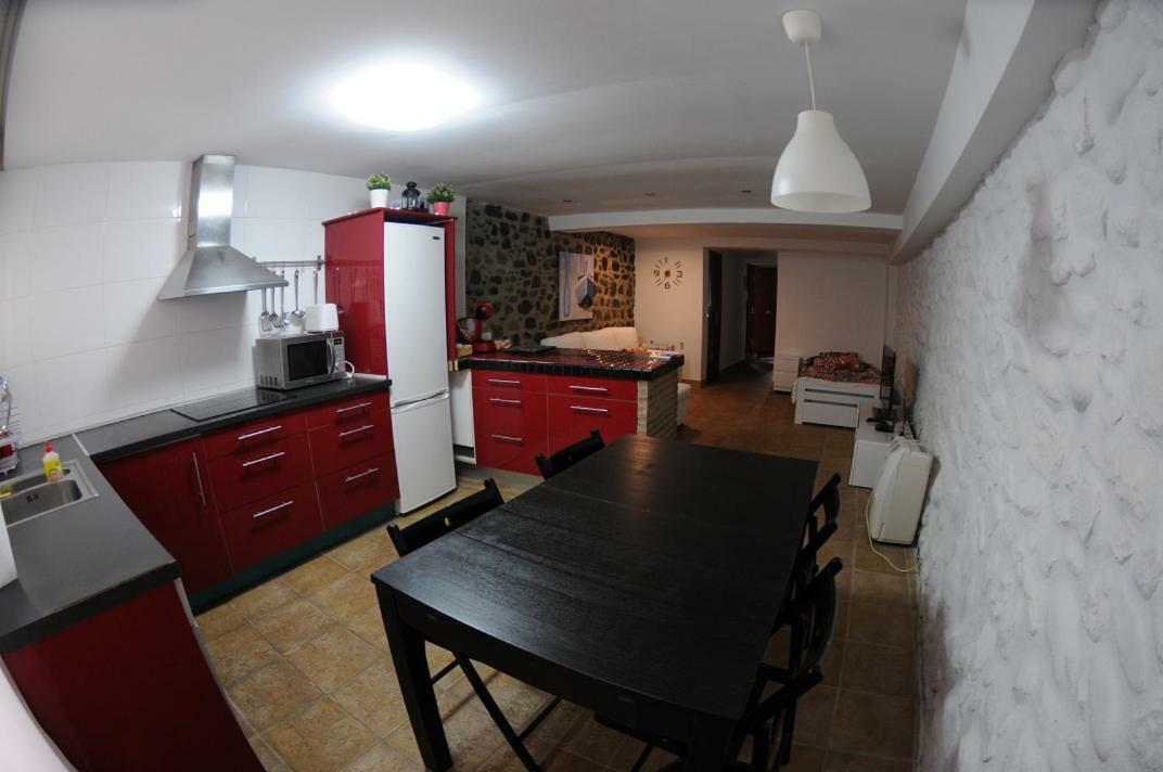 Apartamntos Urdaibai 3 بيرميو المظهر الخارجي الصورة